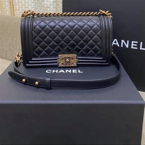 chanel boy 10 ราคา|ราคา chanel mini.